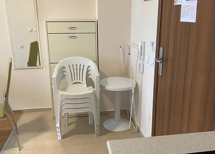 Premier Ap. №376 Section: E-3 * Светий Влас